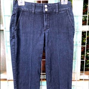 Not your daughters jeans capri. C16